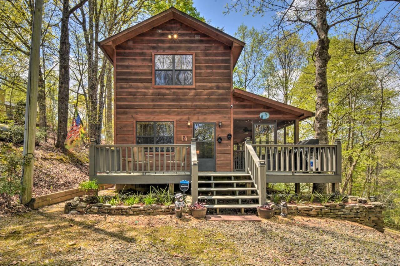 Cozy Hiawassee Cabin With Fire Pit And Mtn Views! מראה חיצוני תמונה