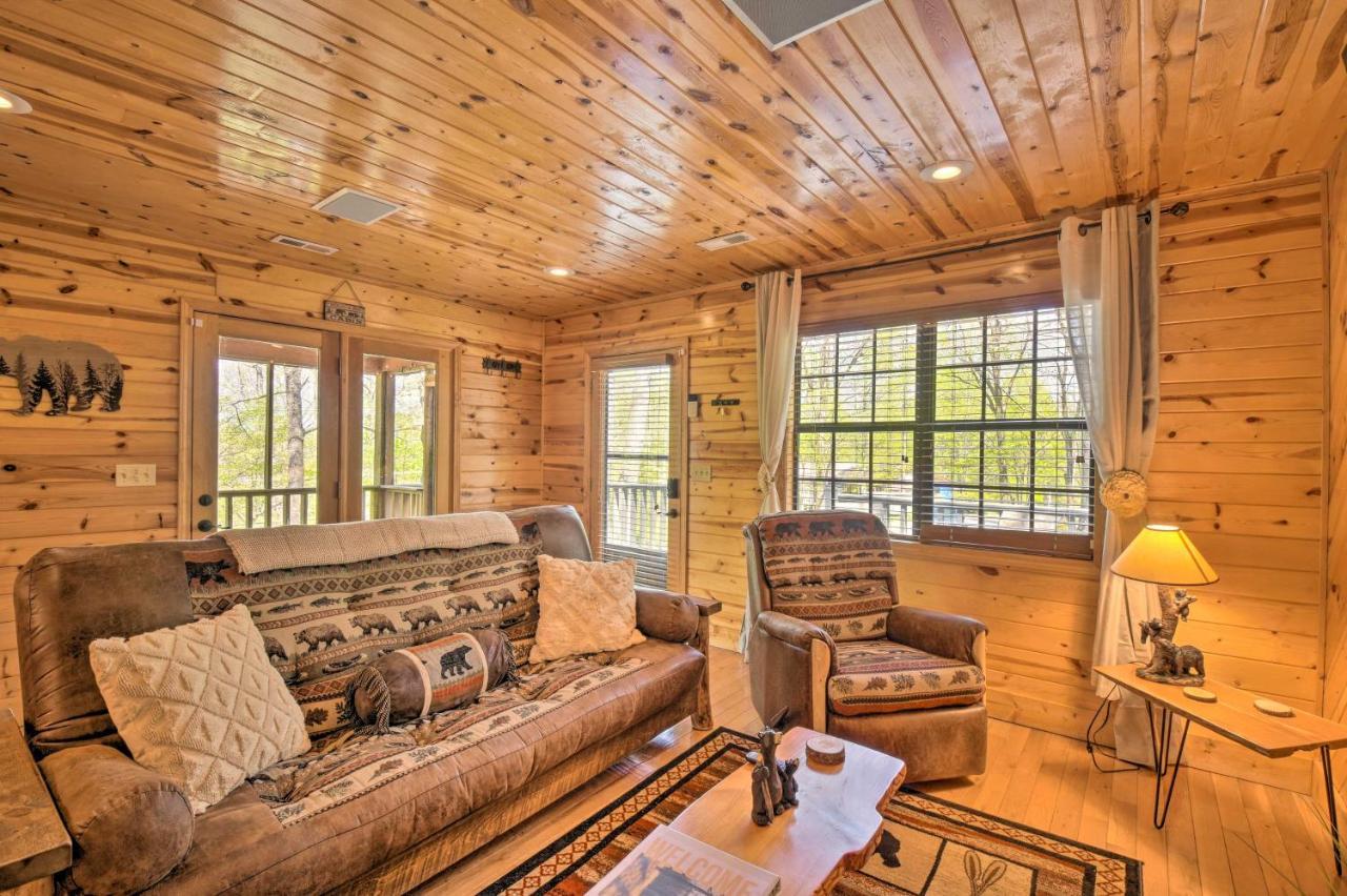 Cozy Hiawassee Cabin With Fire Pit And Mtn Views! מראה חיצוני תמונה