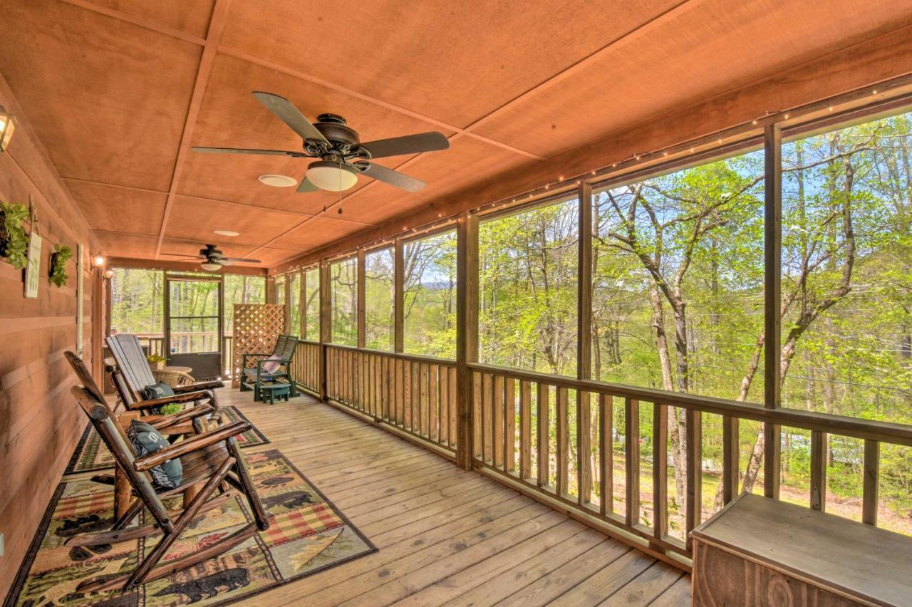 Cozy Hiawassee Cabin With Fire Pit And Mtn Views! מראה חיצוני תמונה